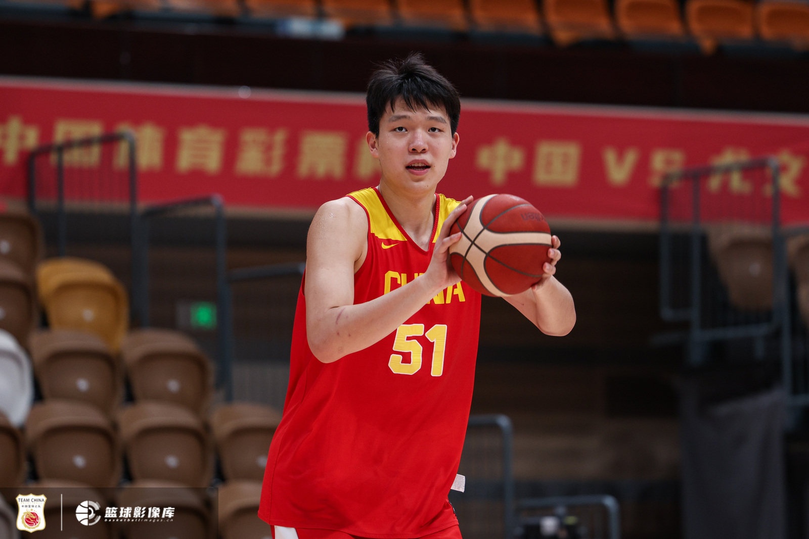 米兰体育-杨瀚森经过NBA的锻炼后 能在国家队展示自己的进步&amp;带来更大帮助